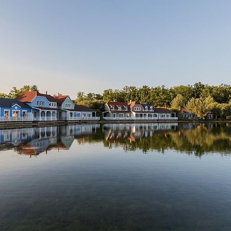 Center Parcs Le Lac D'Ailette Hotel Chamouille Exterior photo