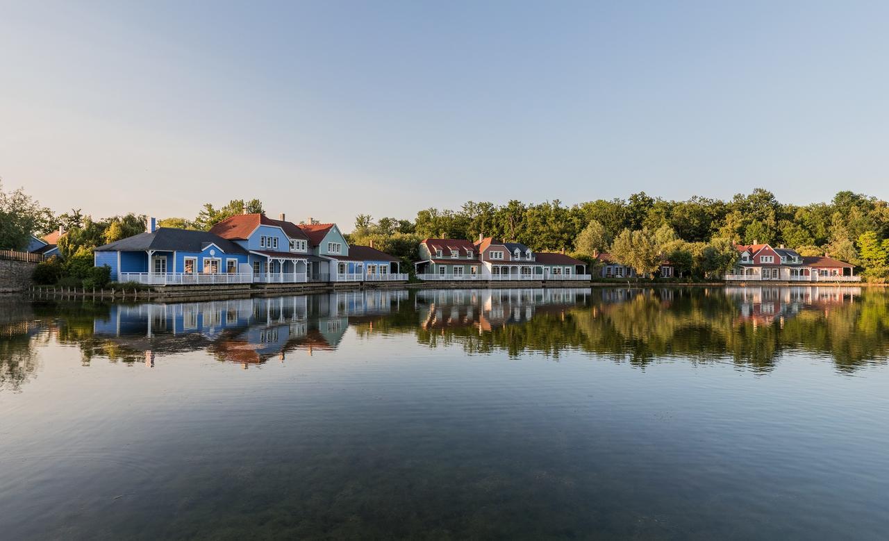 Center Parcs Le Lac D'Ailette Hotel Chamouille Exterior photo